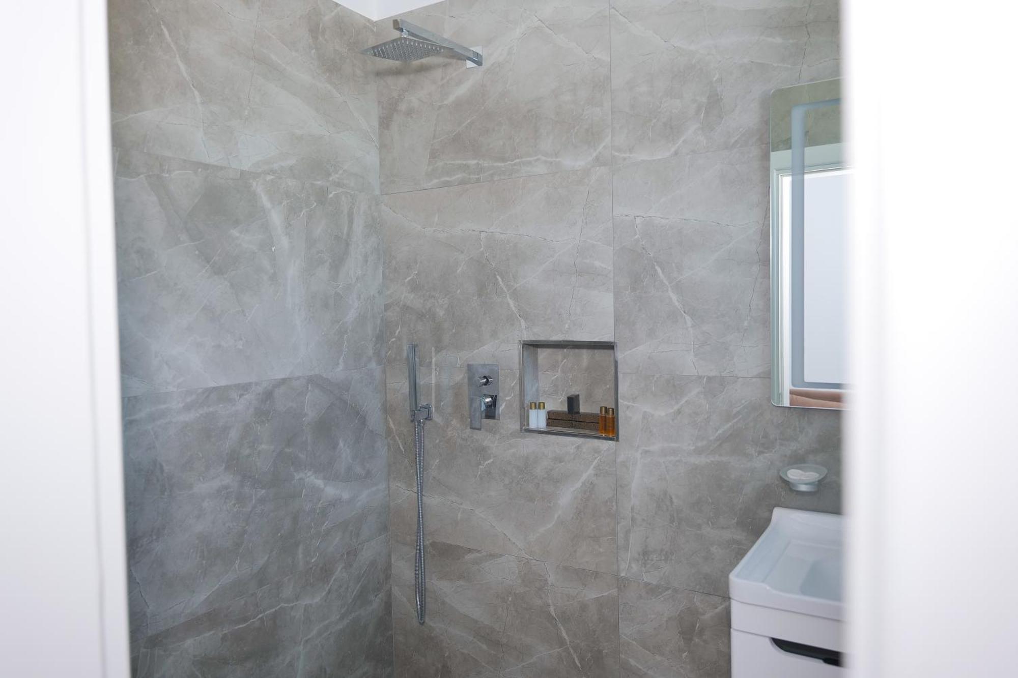 Afa Hotel Durres Ngoại thất bức ảnh